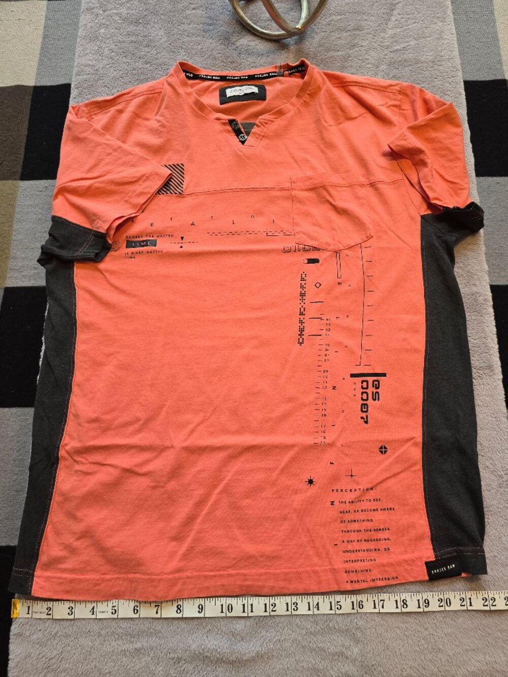 Projek Raw Men's Split-Neck Graphic Henley T-Shirt Coral Orange & Black Size XL